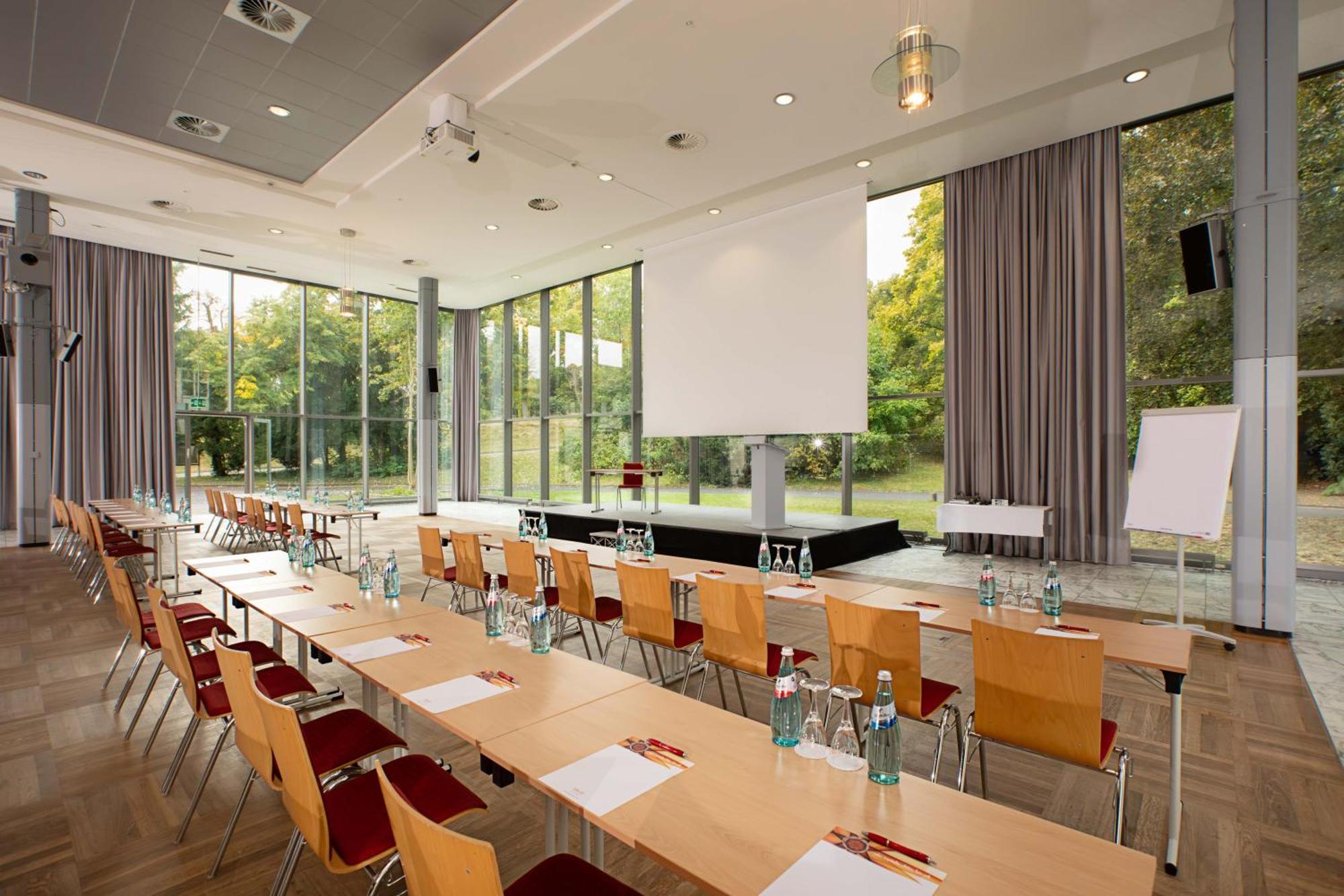 Dolce By Wyndham Bad Nauheim Hotel Exterior photo
